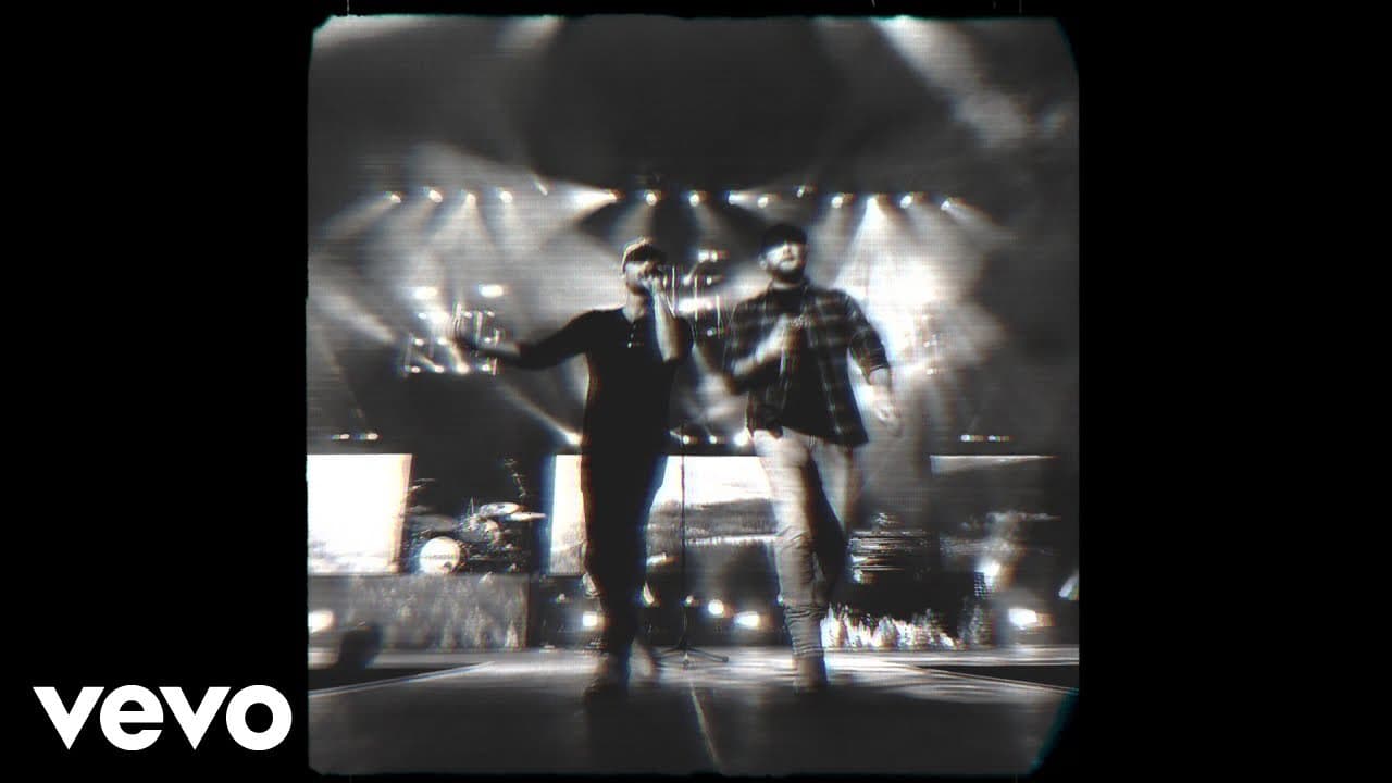 Things That I Can't Change (From The Road) ft. Cole Swindell