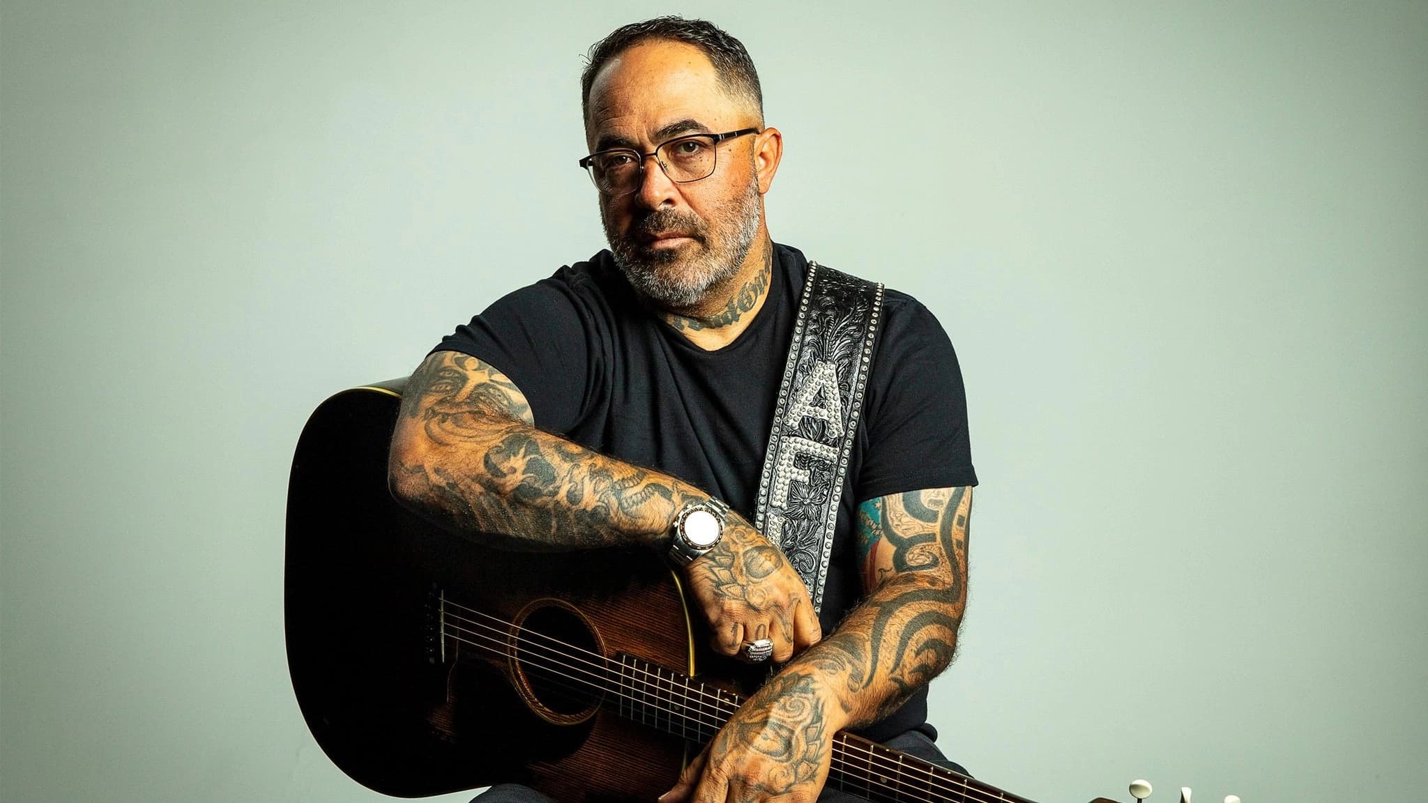 Aaron Lewis